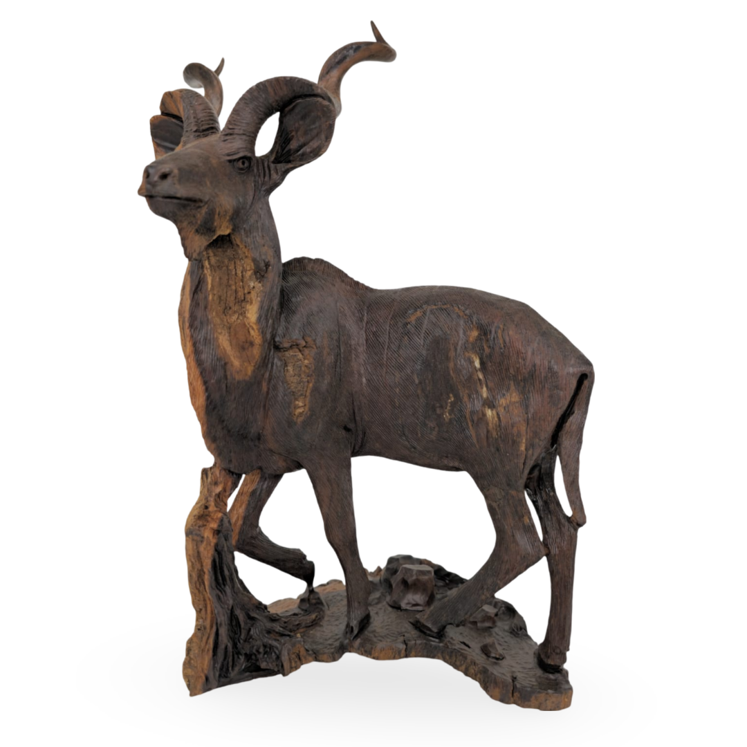 Leadwood kudu carving - Image 3